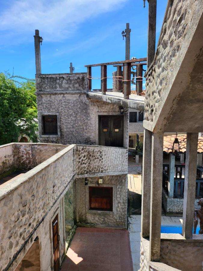 Hostal Casa De Las Gargolas Amapala Extérieur photo