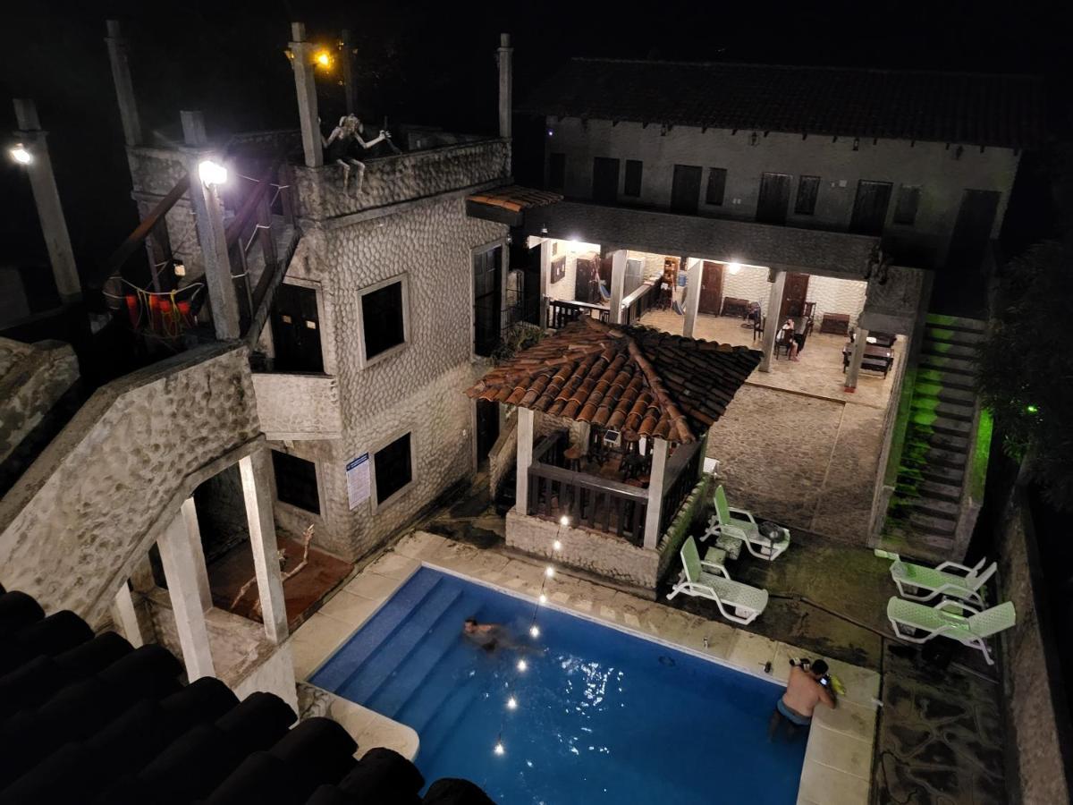 Hostal Casa De Las Gargolas Amapala Extérieur photo